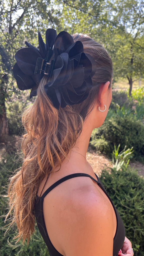 Tiburón Rosa XL Negro