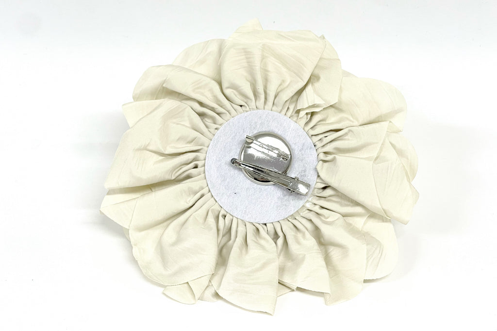 Prendedor XL Octavia Beige